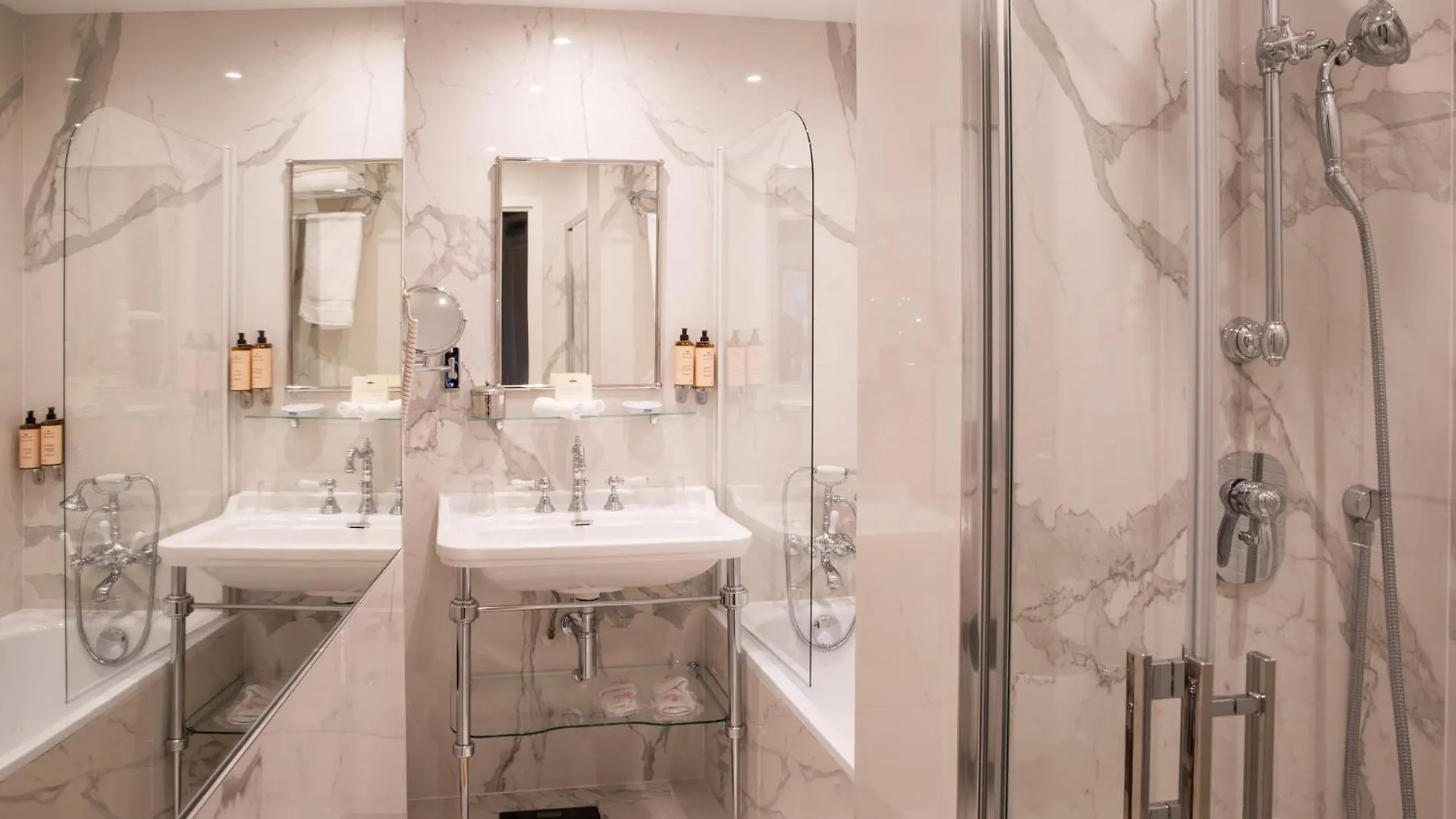 Hotel Le Relais Saint-Germain Paris 4*,