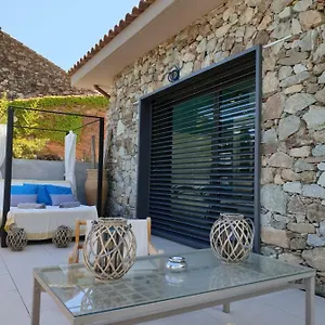 mas-de-la-petite-jeanne.fr-provencehotel.com/